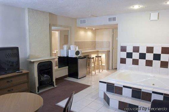 Econo & Harmony - Pocono Mountains Area 2* White Haven
